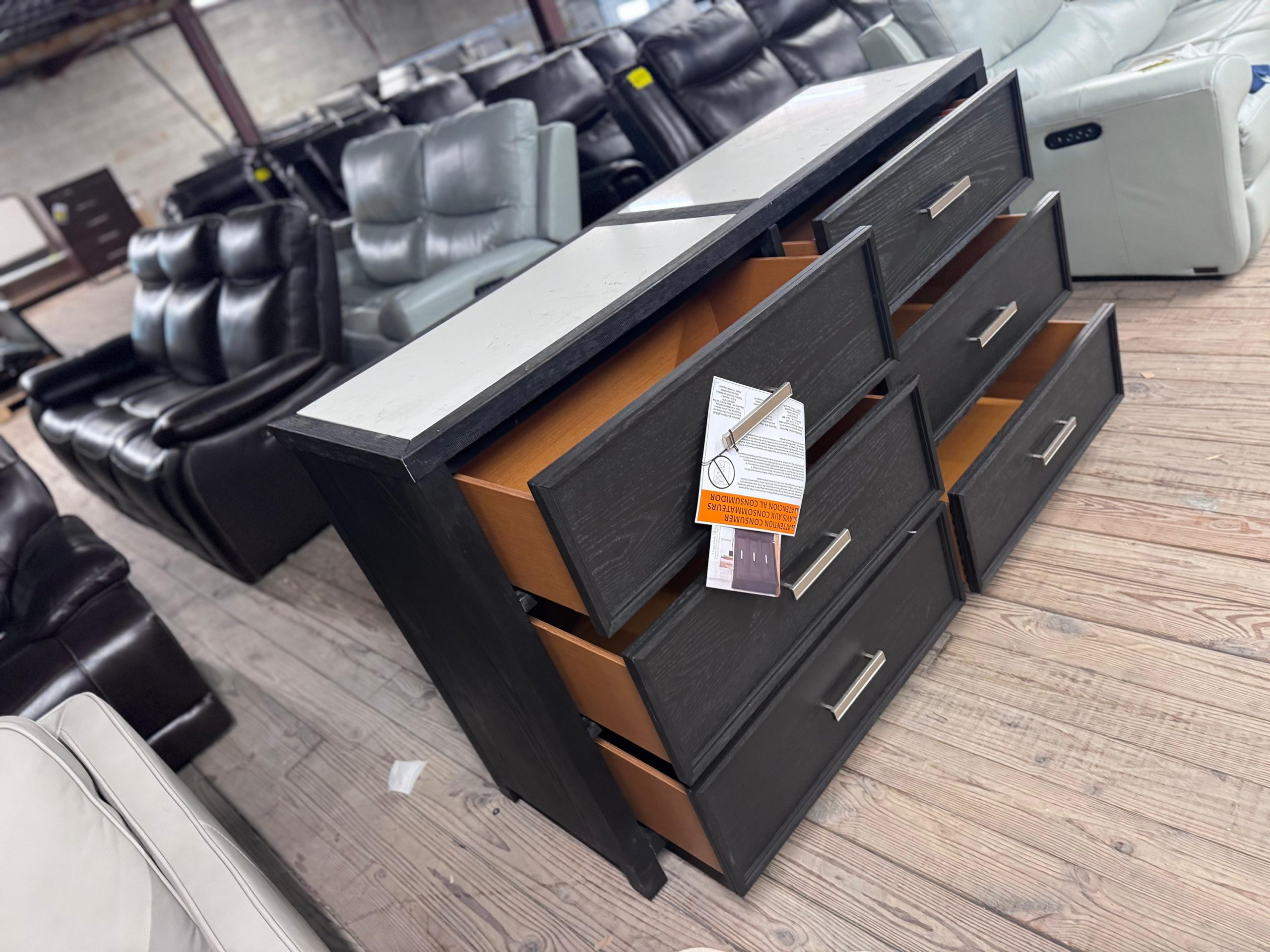 Bellevue 6-drawer Dresser with Quartz Top - Image 3