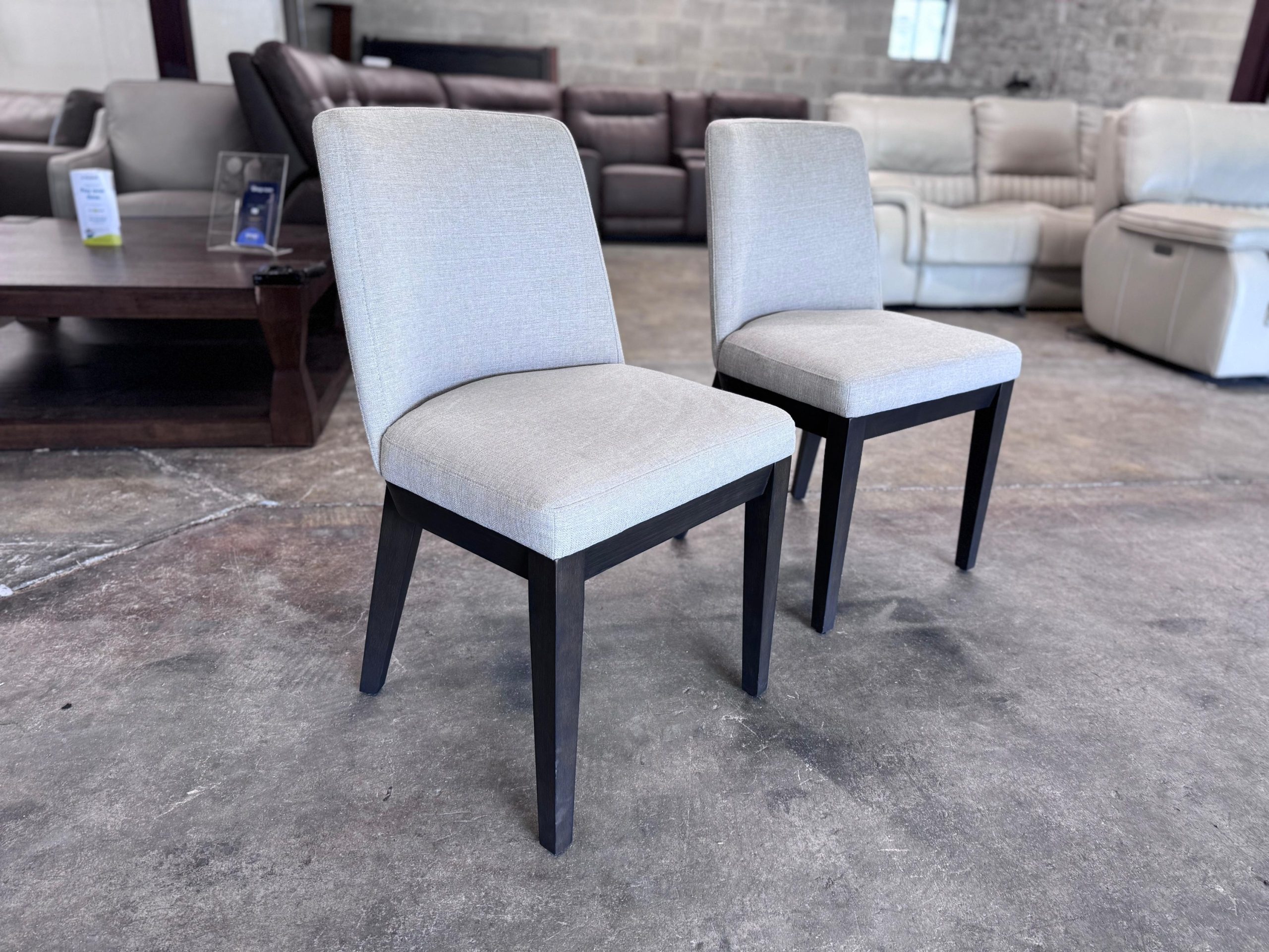 Veneto 2 - pack Dining Chairs - Image 4
