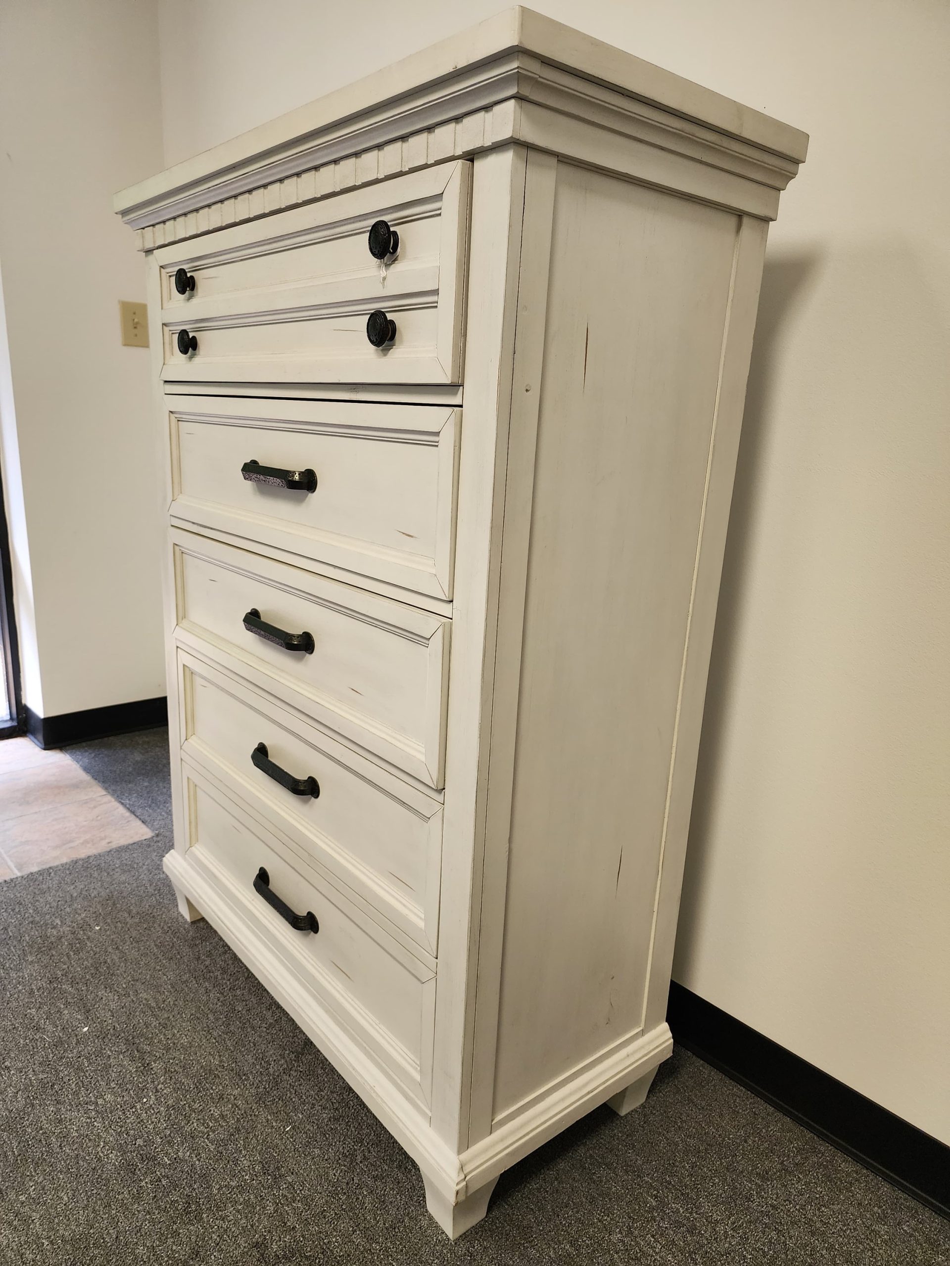 Millwood Pines Aleydis 5-Drawer Chest - Image 5