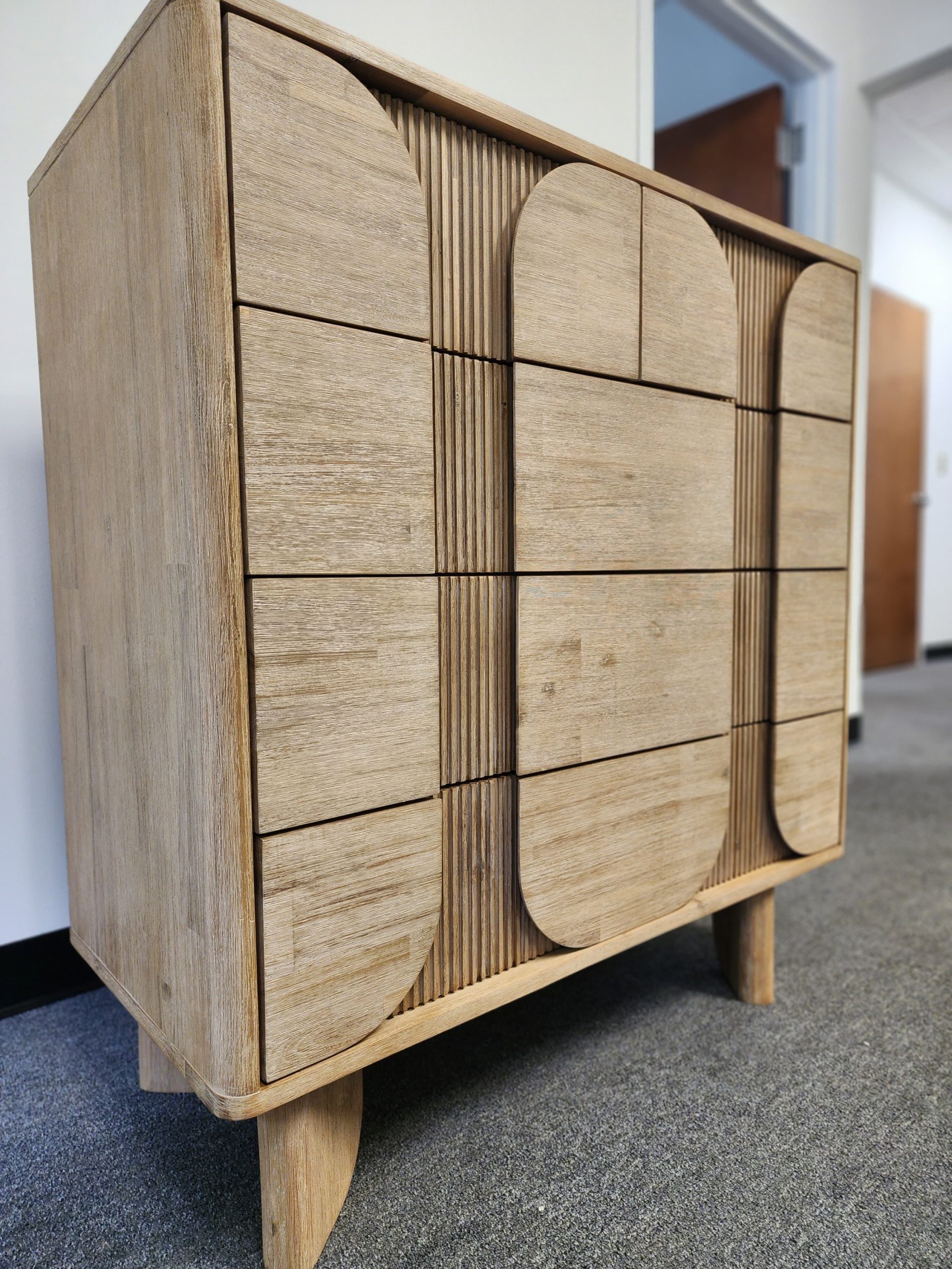 Lemannville Hina 5-Drawer Acacia Chest - Image 2