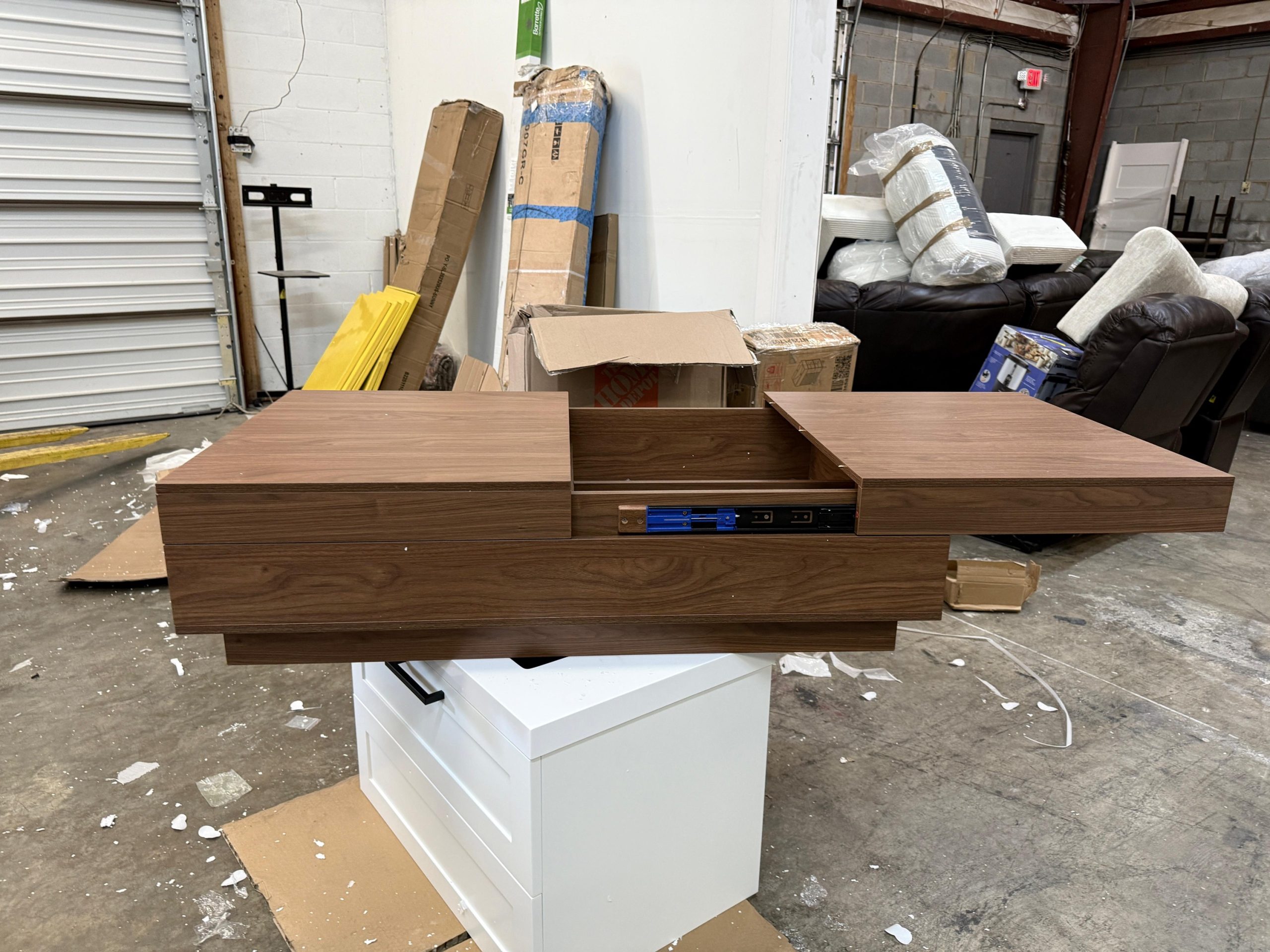 Modern Walnut Rectangular Coffee Table With Sliding Top And Hidden Storage, Elegant Living Room Furniture - Image 3