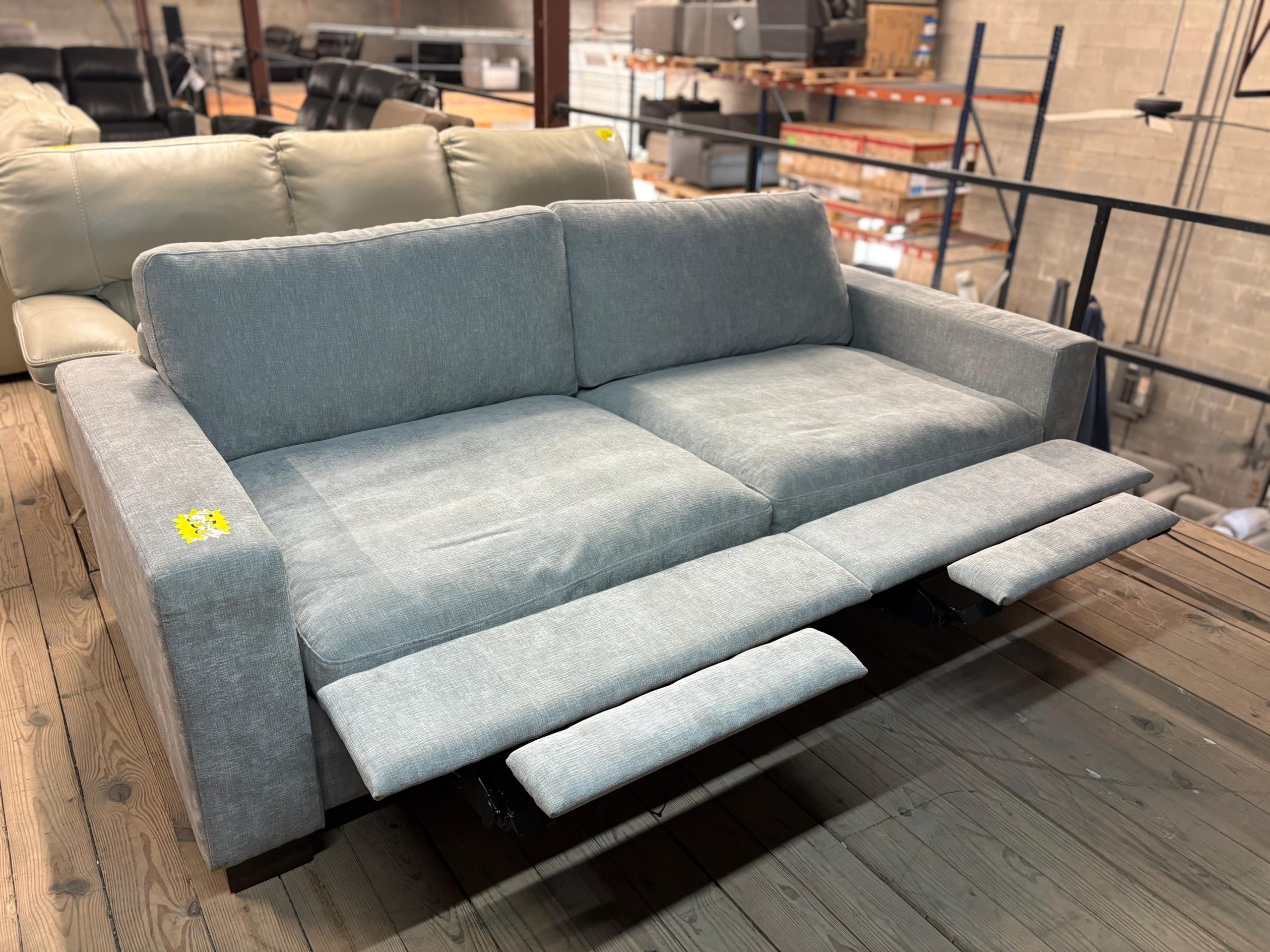 Henredon Power Recliner Loveseat - Image 3