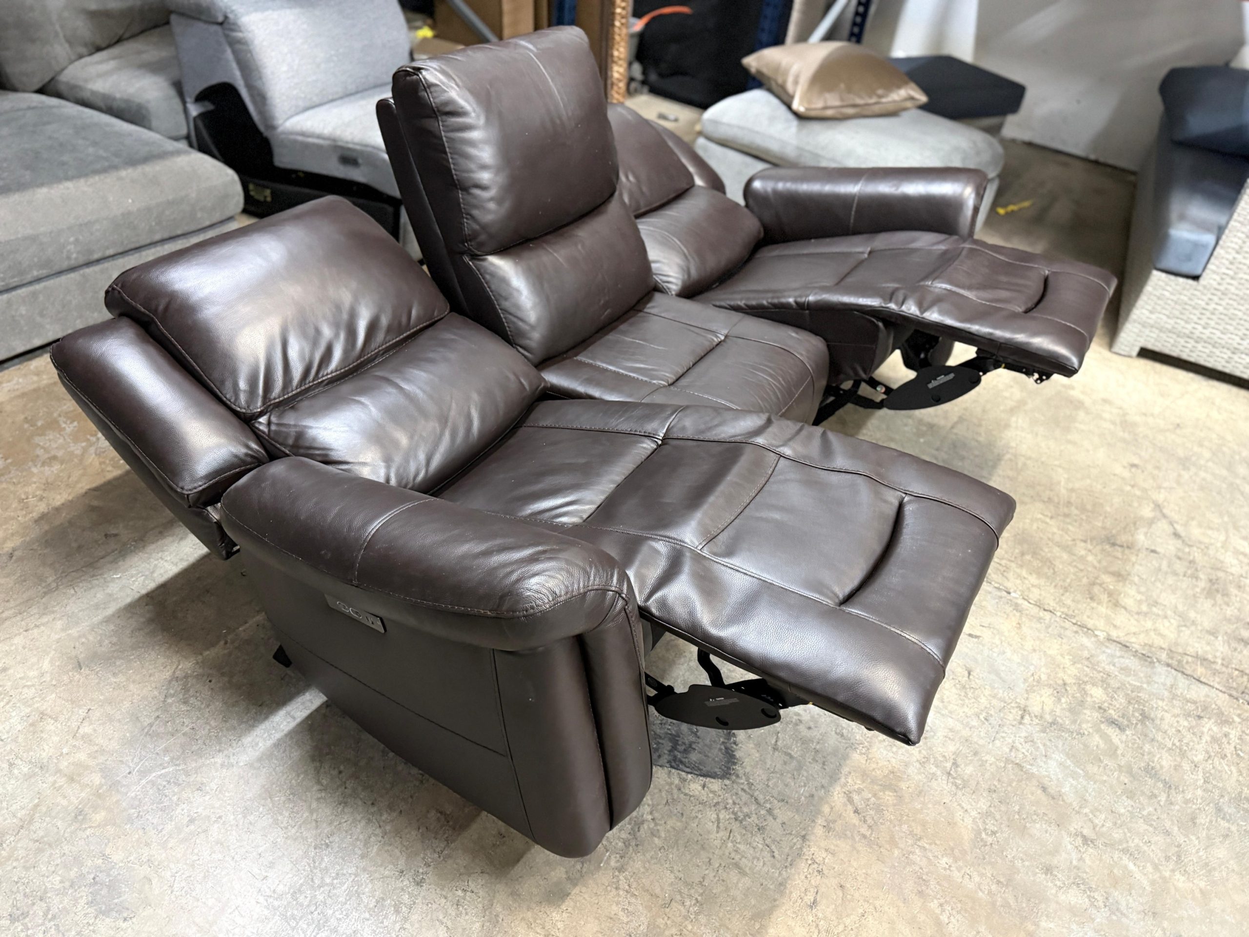 Alba Leather Power Reclining Sofa with Power Headrests - Image 2