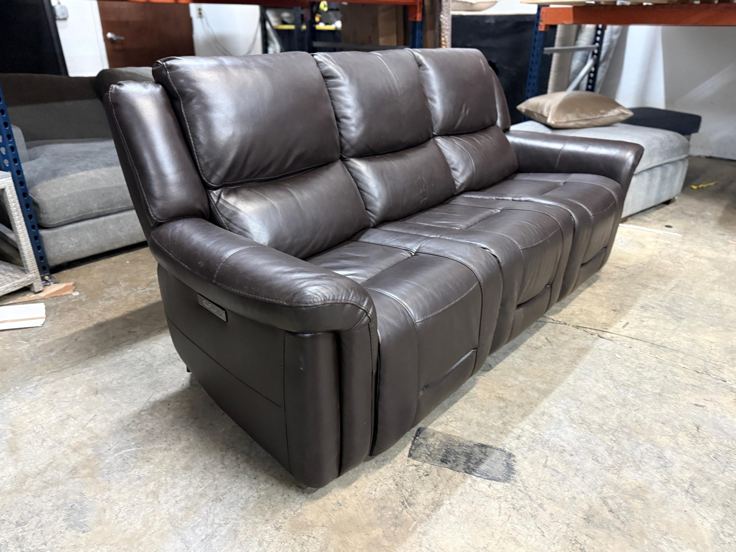 Alba Leather Power Reclining Sofa with Power Headrests - Image 5