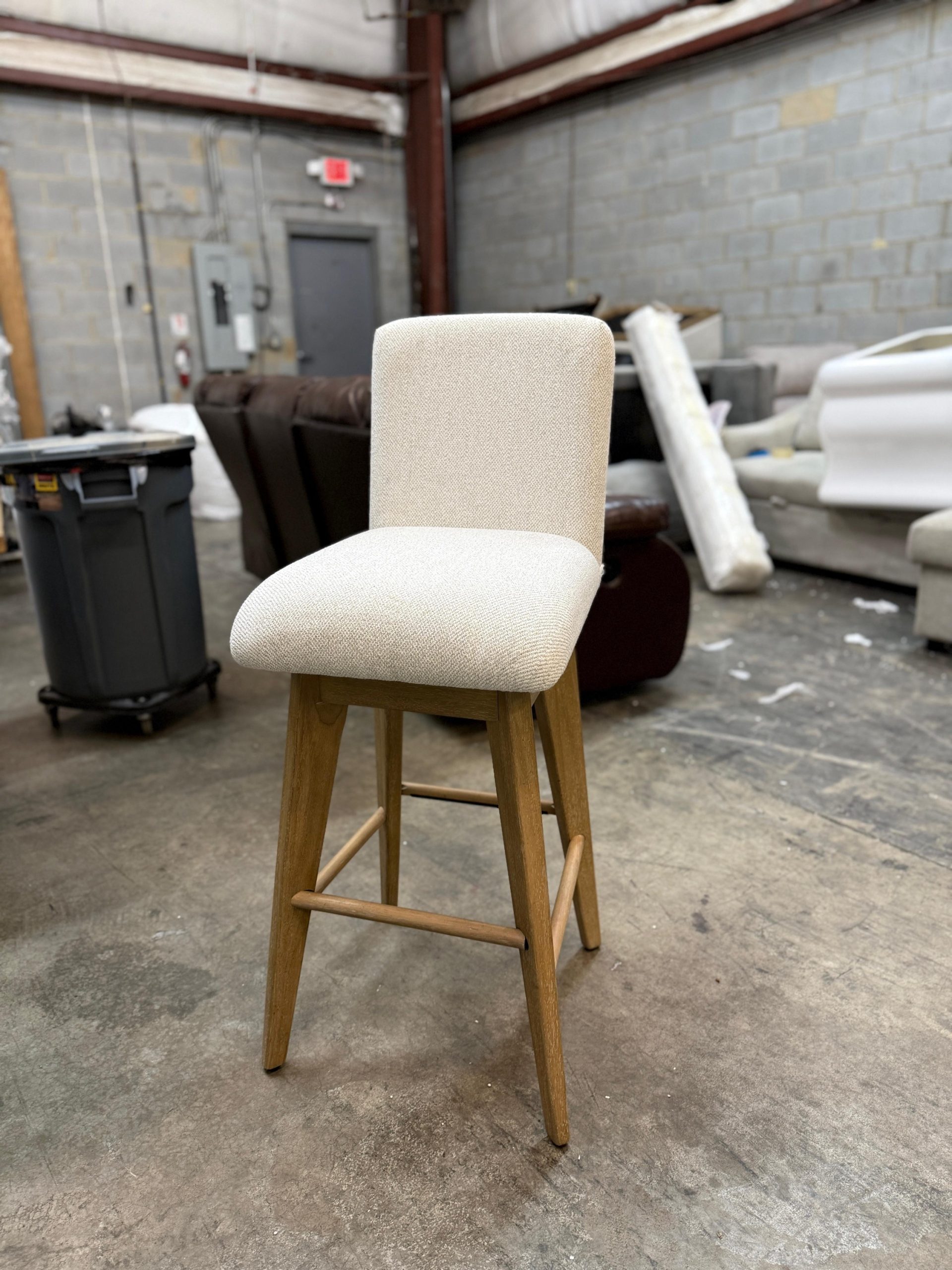 Jesuan Upholstered Counter Stool - Image 5
