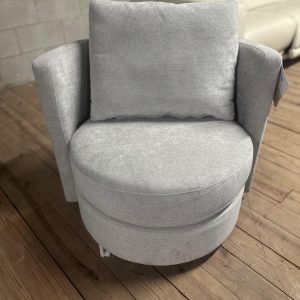 Thomasville Davos Swivel Chair Ligh Gray