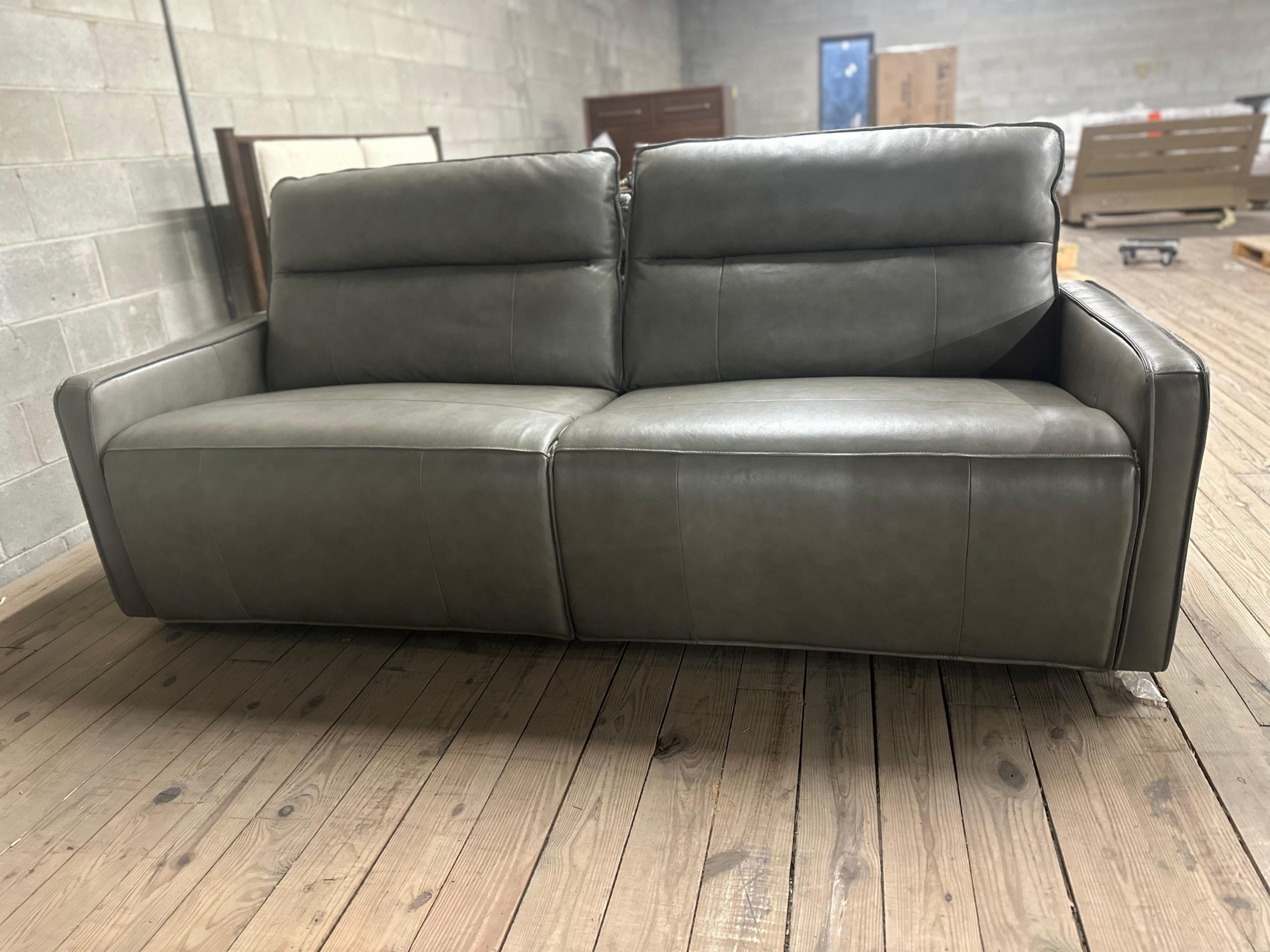 Henredon Keira Leather Zero-gravity Reclining Sofa