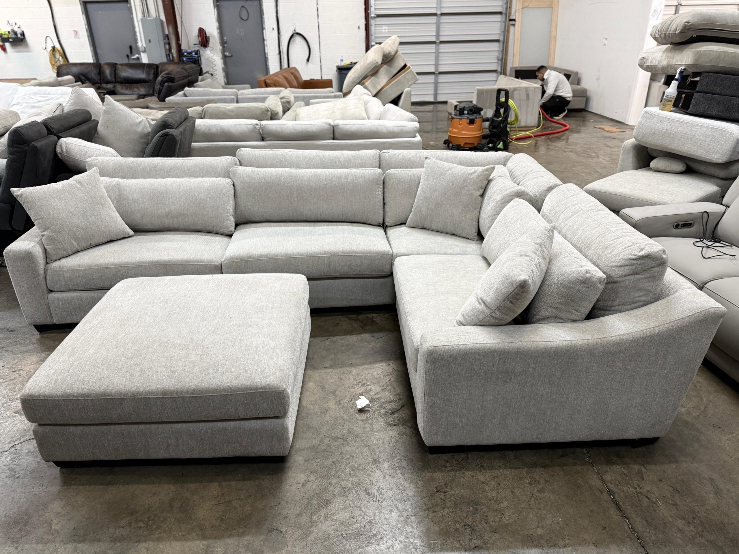 Evelynne Fabric Sectional with Ottoman