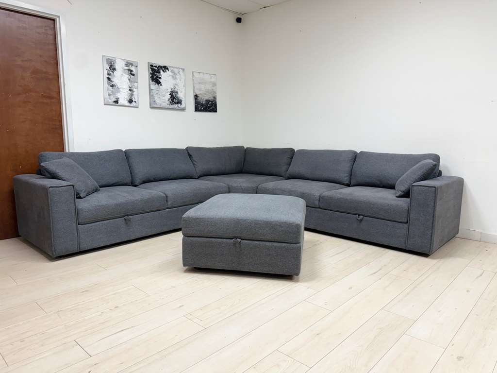Thomasville Bryden Fabric Sectional with Storage Seats and Ottoman