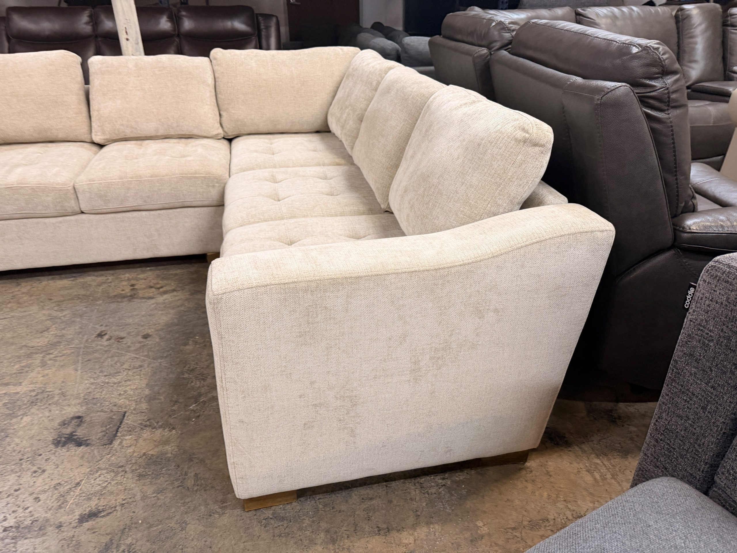 Thomasville Ellsford 2-piece Fabric Sectional, Beige - Image 2