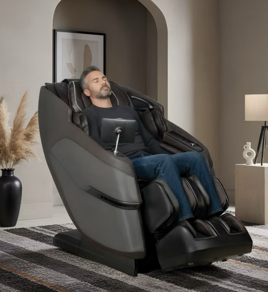 Kyota Konbi M728 DualPro 4D Brown Massage Chair - Image 6