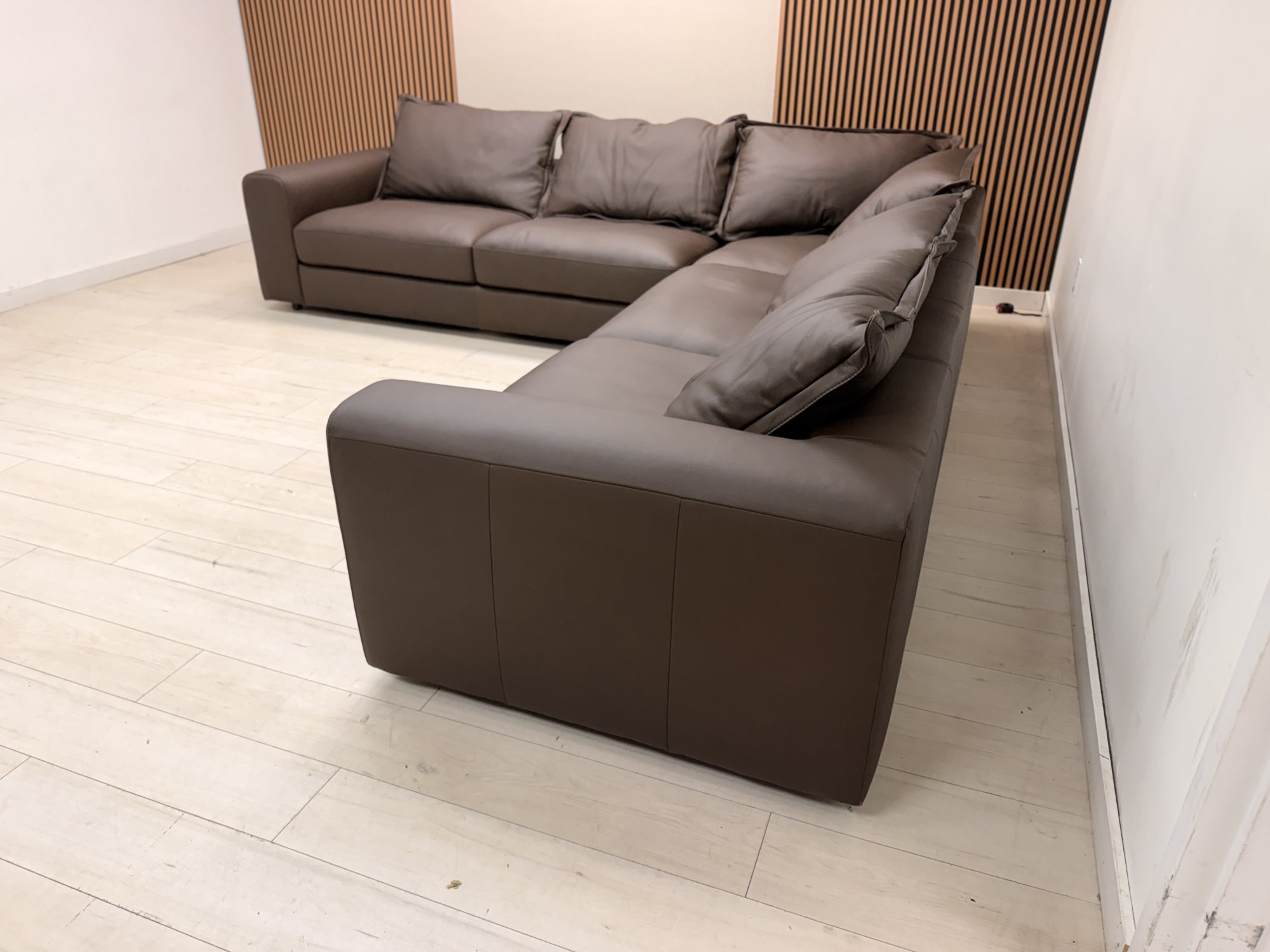 Simon Li Westbrook dark brown top grain leather L-shaped sectional sofa with track arms - view 12