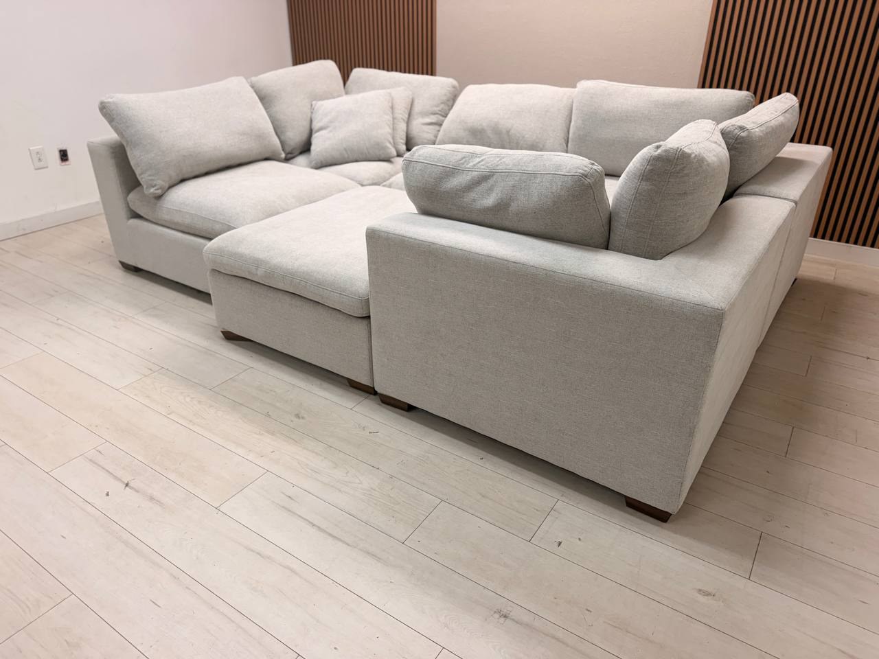 Thomasville Lowell 6-piece modular sectional in light gray polyester fabric with walnut brown wood legs - view 3