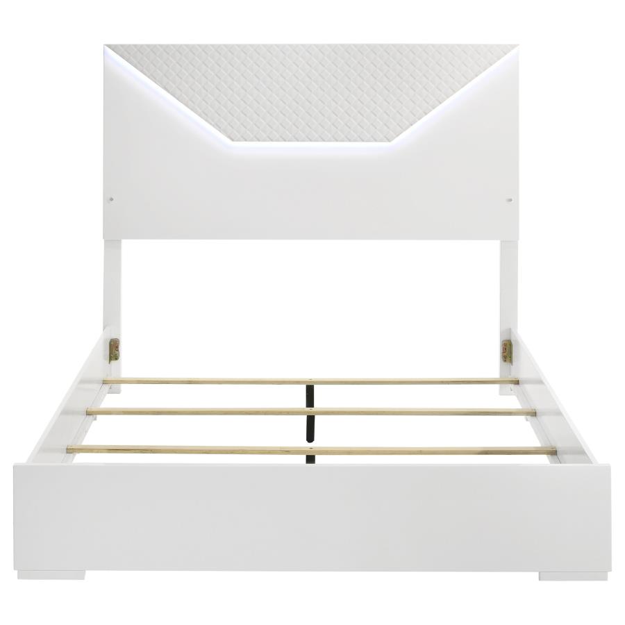 Ives Panel Bed with LED, White High Gloss – view 4