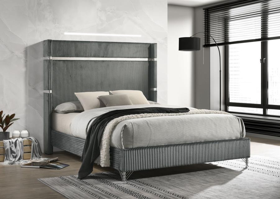Lucia Wingback Bed, Grey – view 1